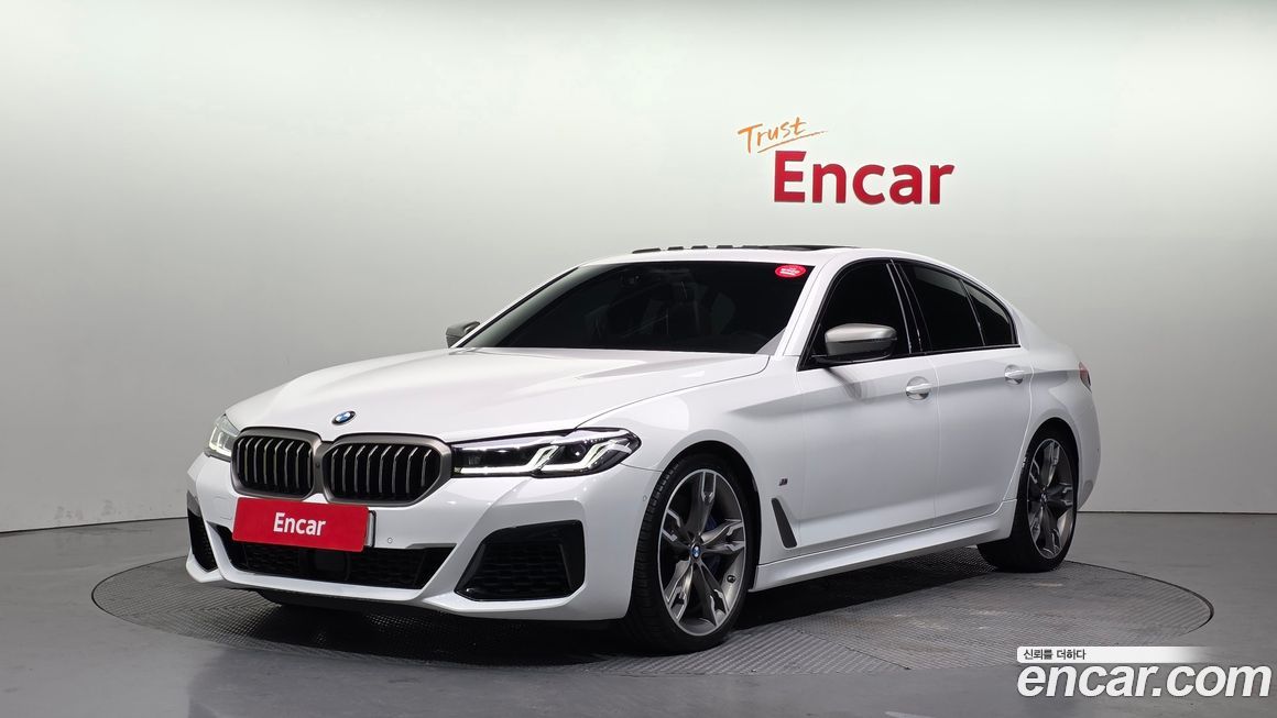 BMW 5-Series 2022