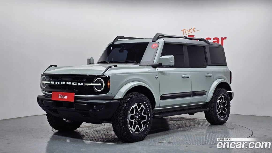 Ford Bronco 2023