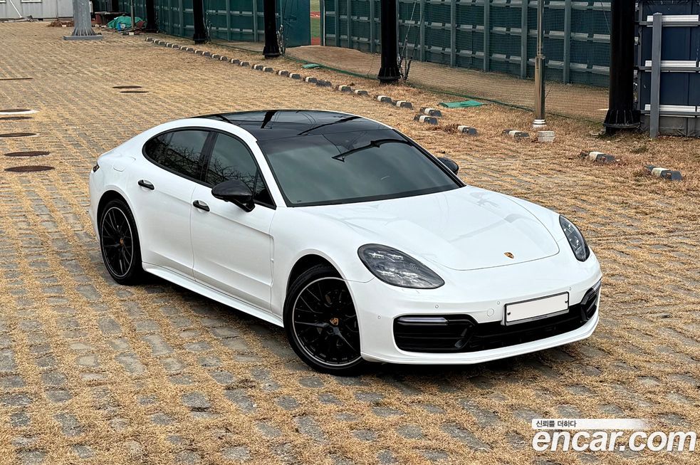 Porsche Panamera 2020
