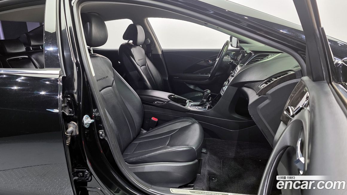 Hyundai Grandeur 2016