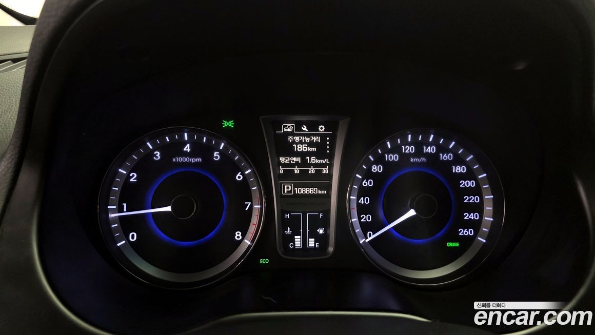 Hyundai Grandeur 2016