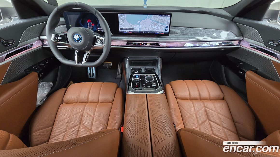 BMW i7 2024