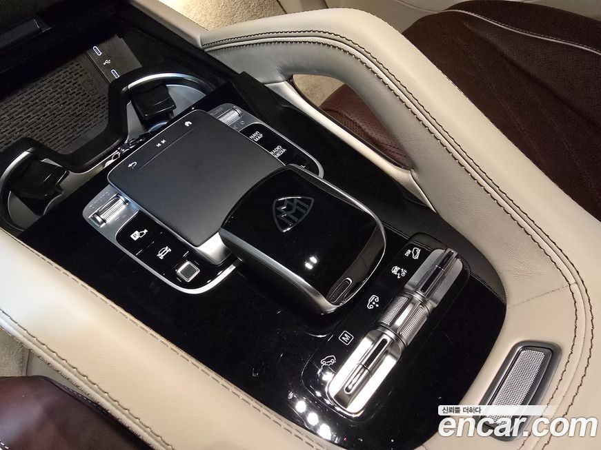 Mercedes-Benz GLS-Class 2025