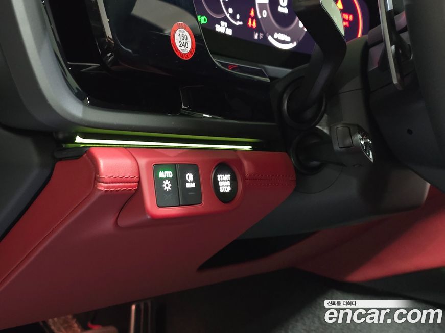 Porsche Panamera 2025