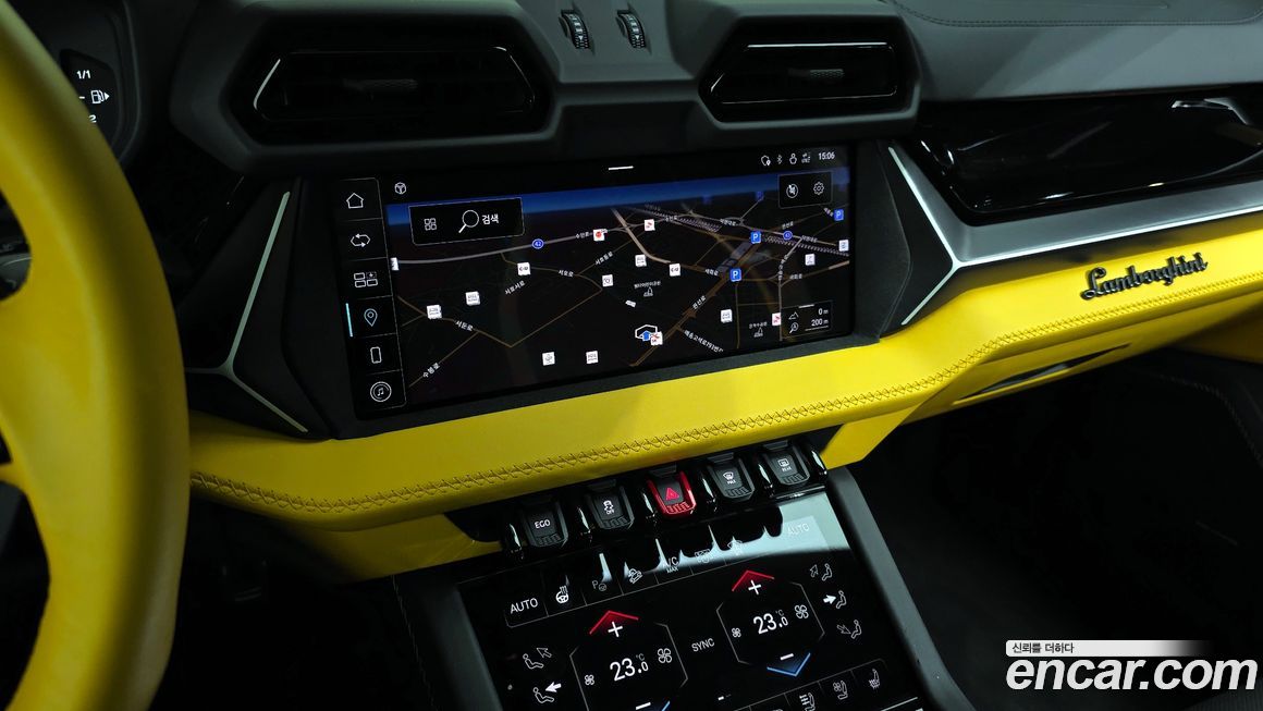 Lamborghini Urus 2025