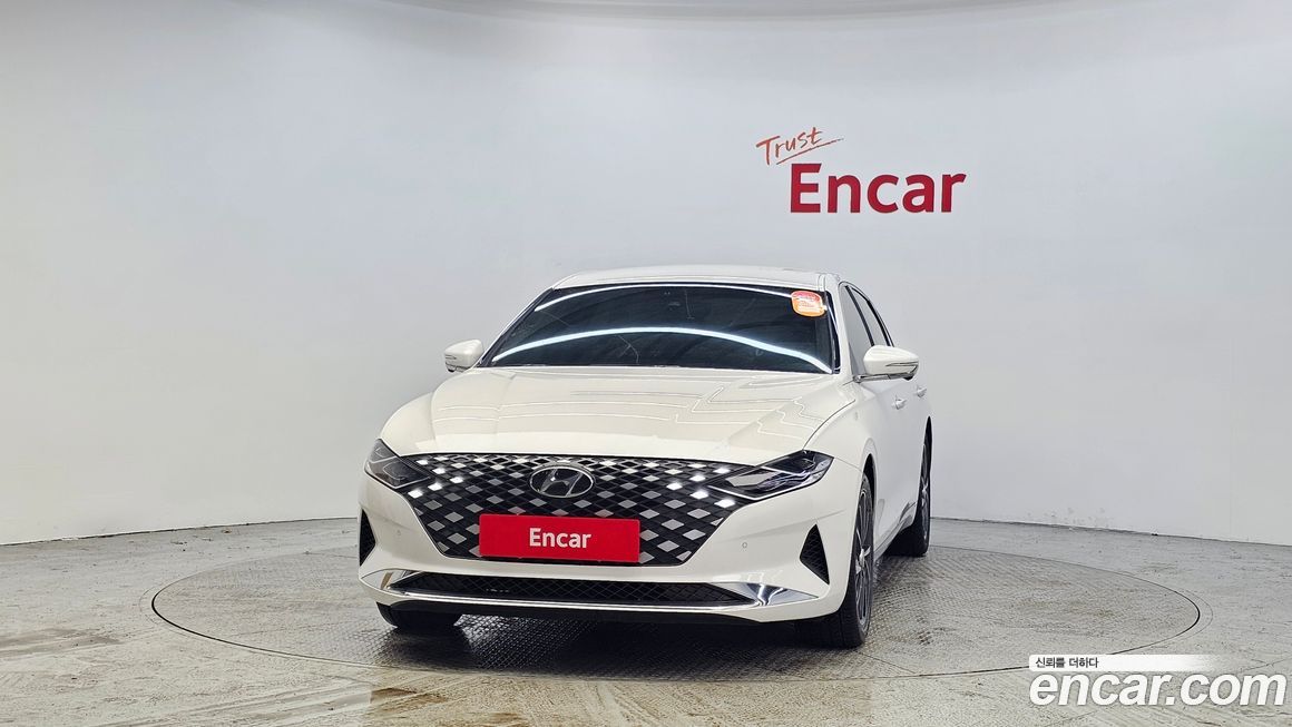 Hyundai Grandeur 2022