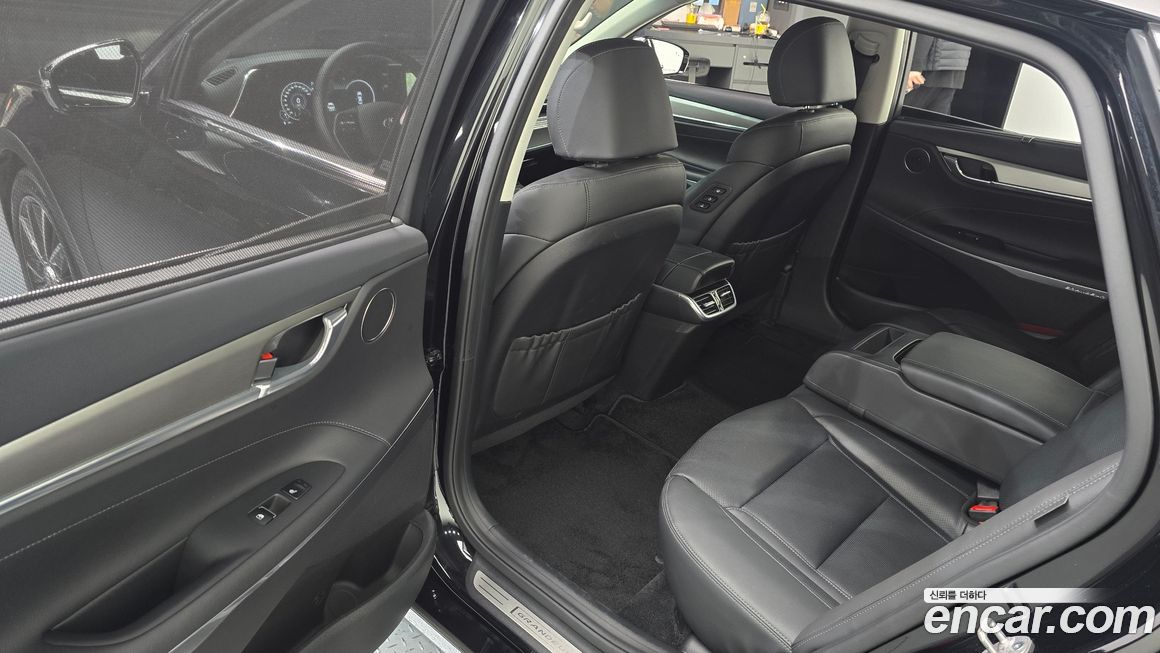 Hyundai Grandeur 2023