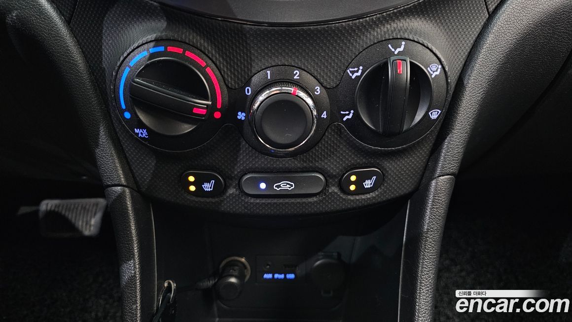 Hyundai Accent 2012
