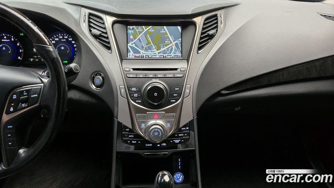 Hyundai Grandeur 2012