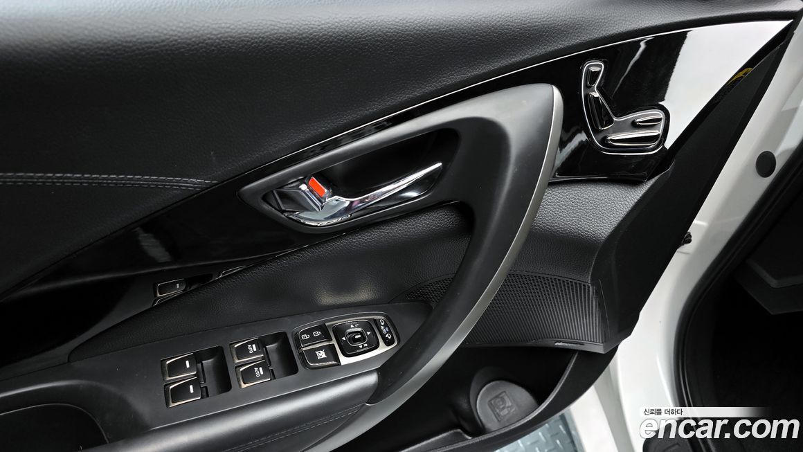 Hyundai Grandeur 2012