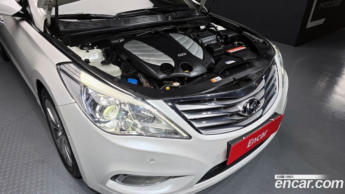 Hyundai Grandeur 2012