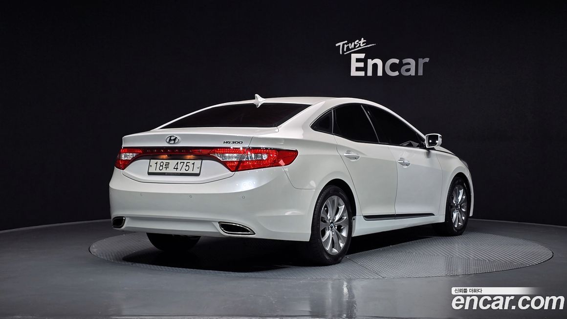 Hyundai Grandeur 2012