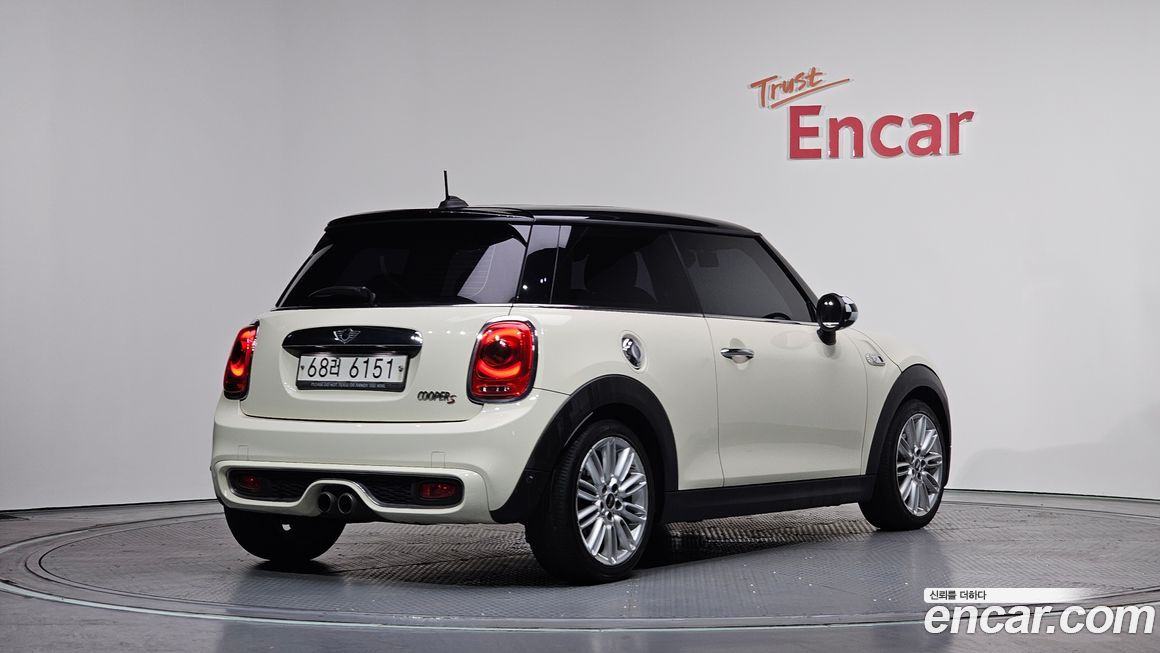 Mini Cooper 2015