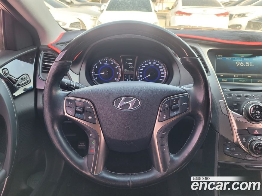 Hyundai Grandeur 2013