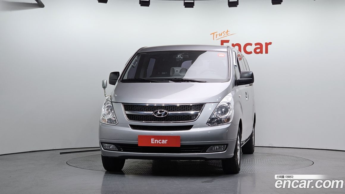 Hyundai Starex 2011