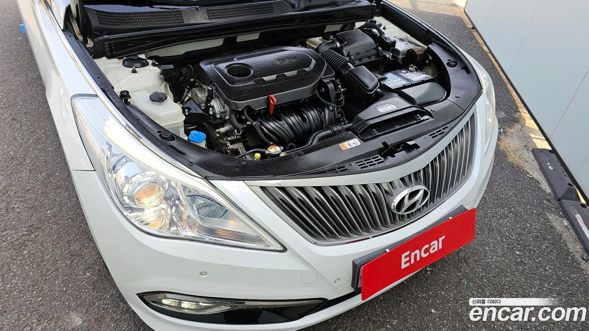 Hyundai Grandeur 2016