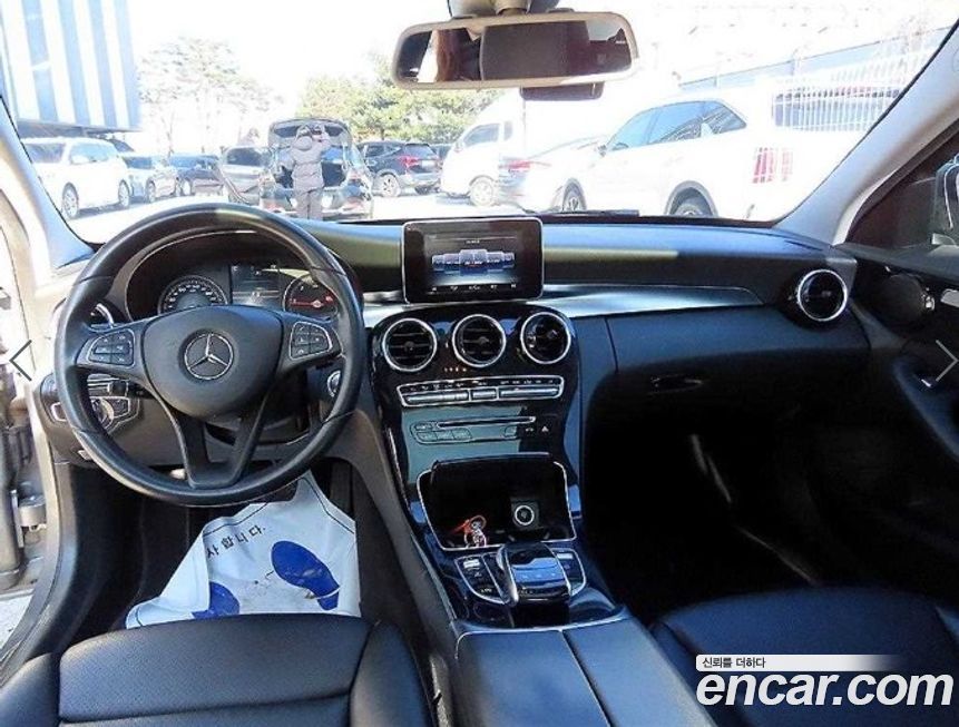 Mercedes-Benz C-Class 2016