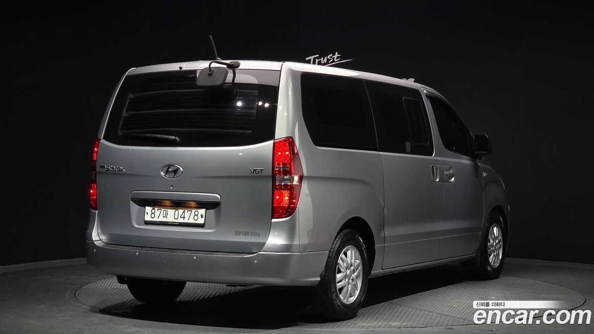 Hyundai Starex 2018