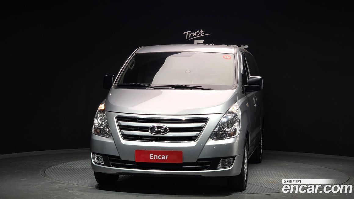 Hyundai Starex 2018
