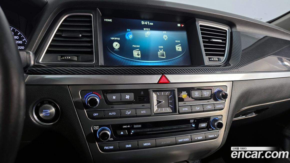 Hyundai Genesis 2016