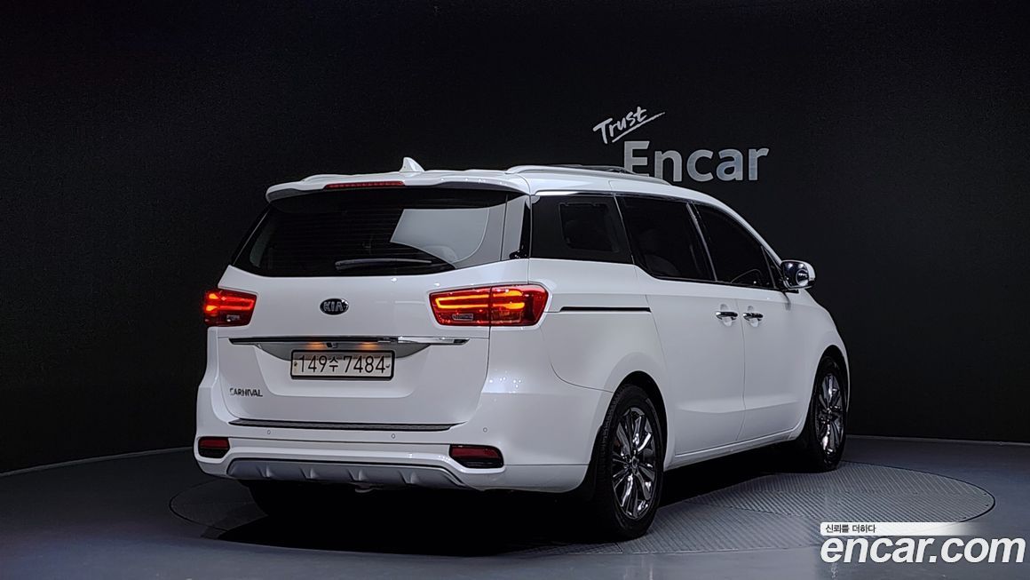 Kia Canival 2019