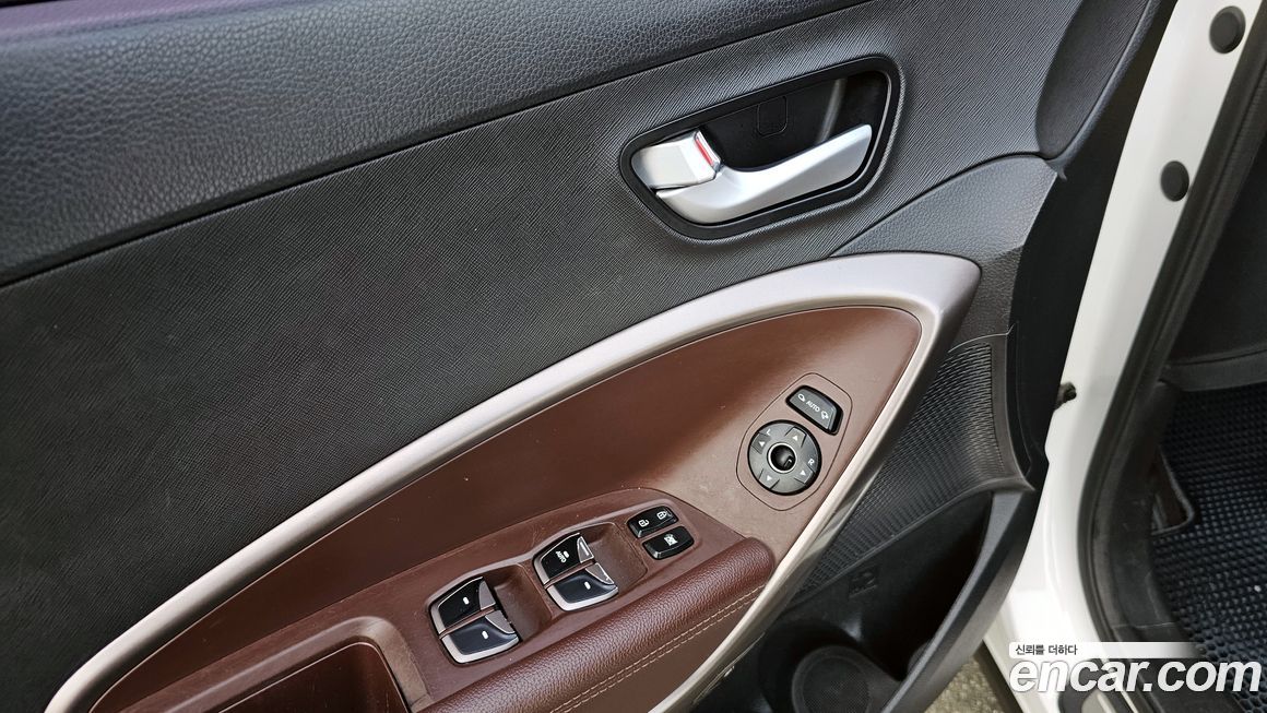 Hyundai Santafe 2017