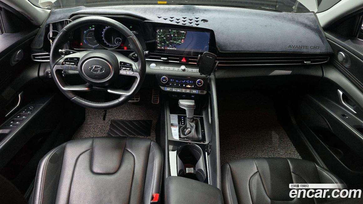 Hyundai AVANTE 2023