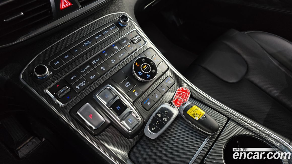 Hyundai Santafe 2022