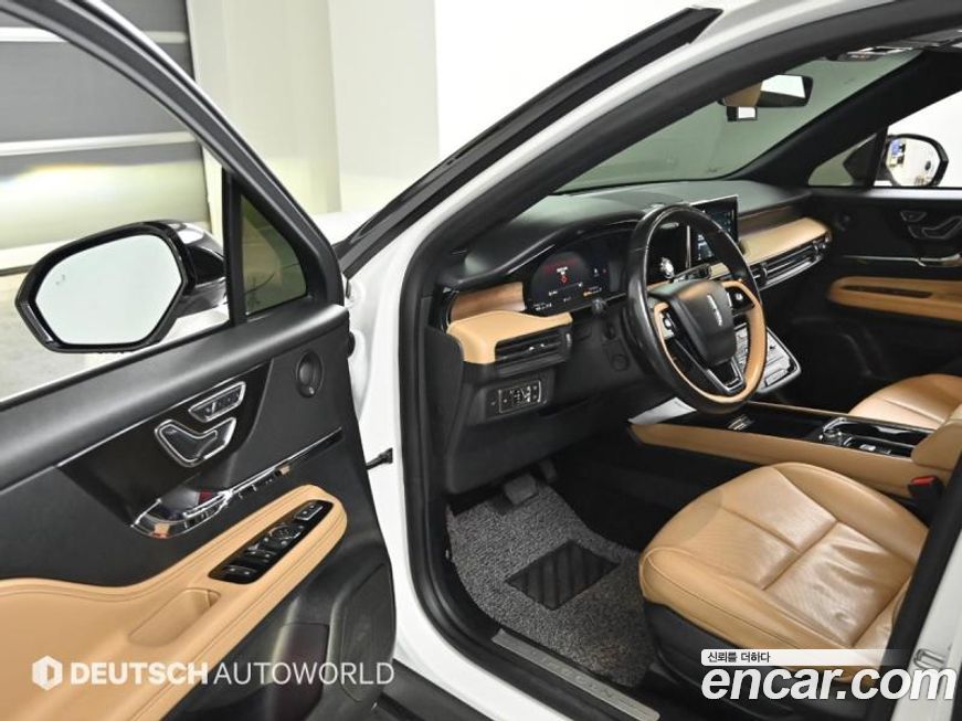 Lincoln Corsair 2021