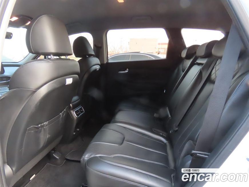 Hyundai Santafe 2022