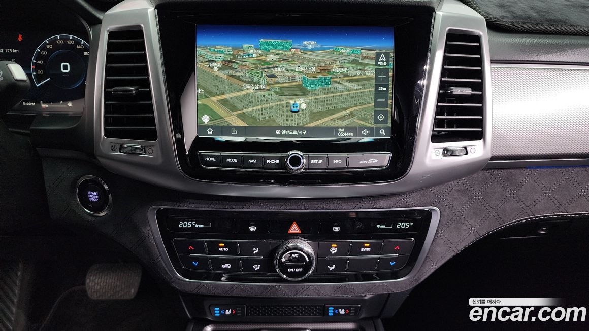 KG_Mobility_Ssangyong Rexton 2021