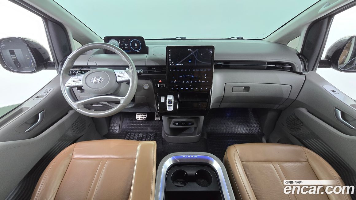 Hyundai Staria 2022
