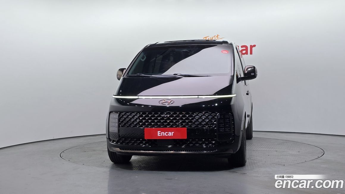 Hyundai Staria 2022