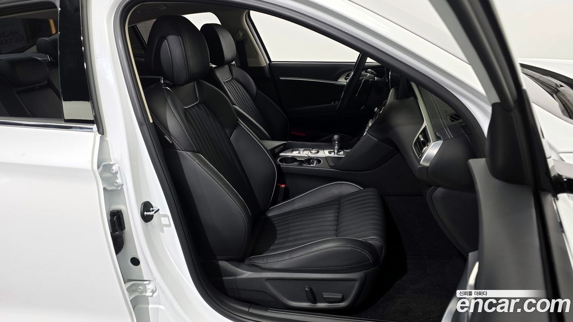 Genesis G70 2021