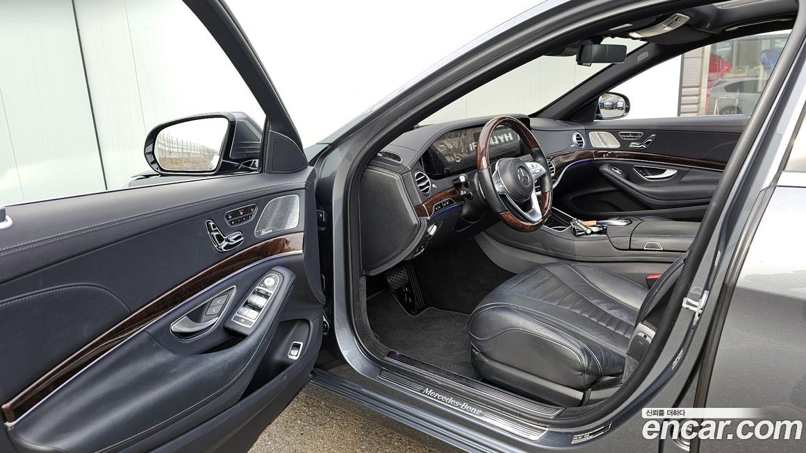 Mercedes-Benz S-Class 2018