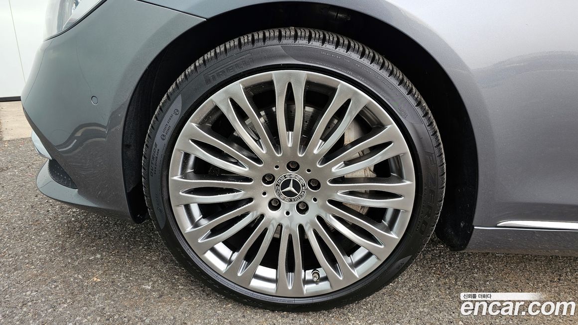 Mercedes-Benz S-Class 2018