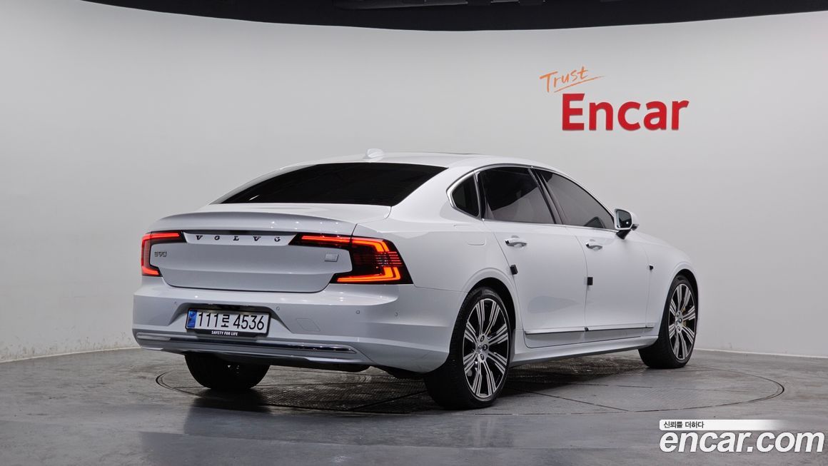 Volvo S90 2021