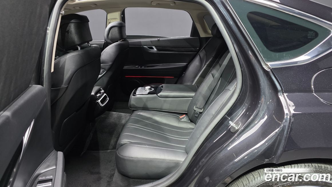 Genesis G80 2025