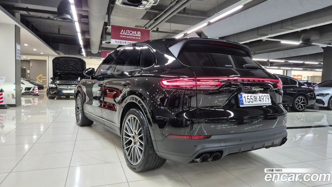 Porsche Cayenne 2023