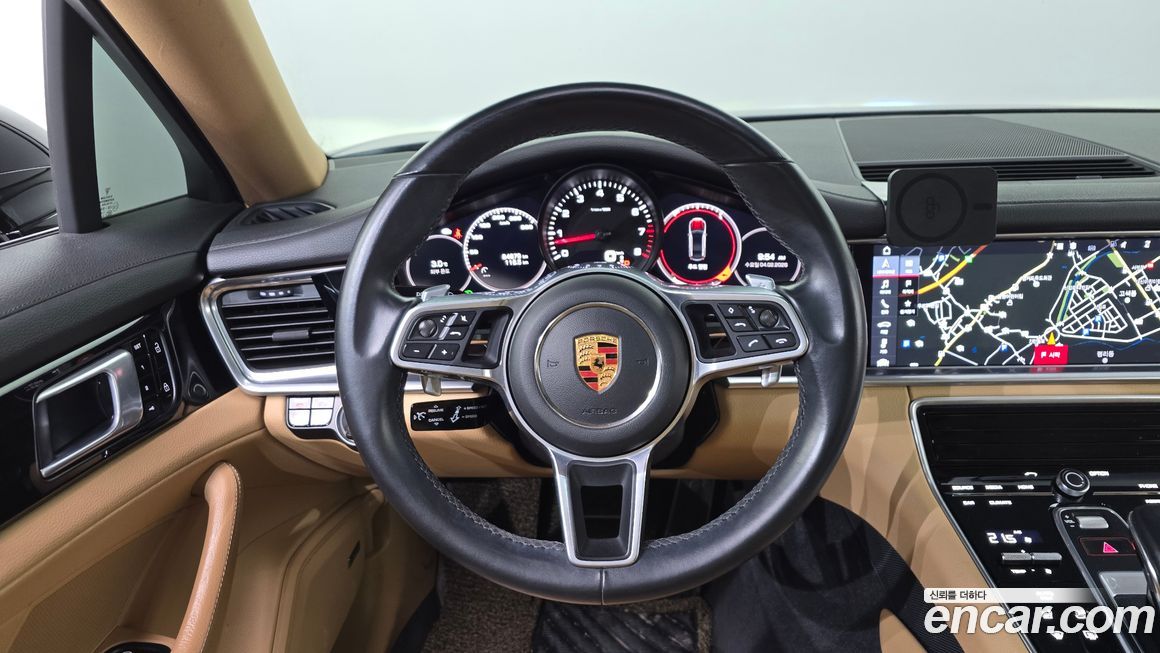 Porsche Panamera 2020