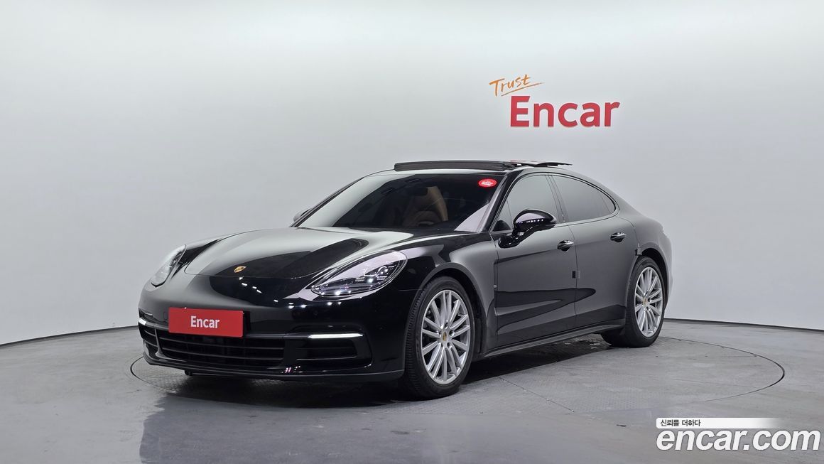 Porsche Panamera 2020