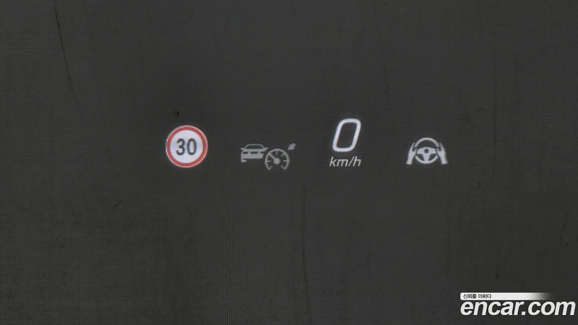 Mercedes-Benz E-Class 2025