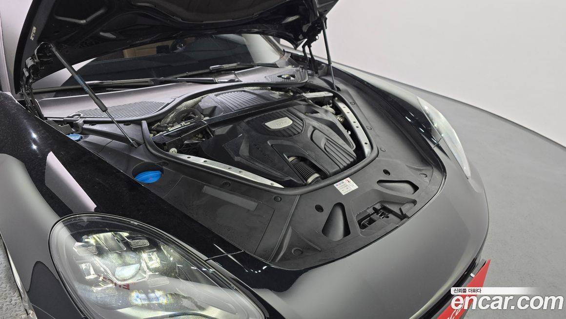 Porsche Panamera 2020