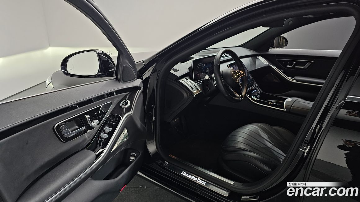 Mercedes-Benz S-Class 2022