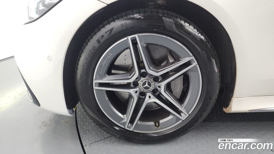 Mercedes-Benz S-Class 2022