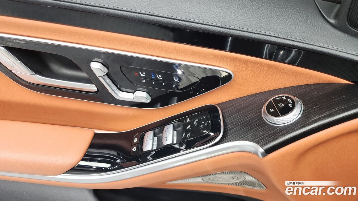 Mercedes-Benz S-Class 2022