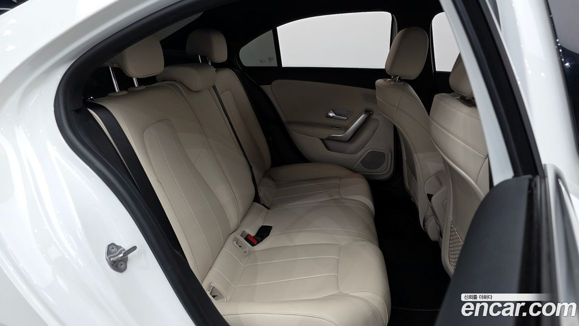 Mercedes-Benz A-Class 2021