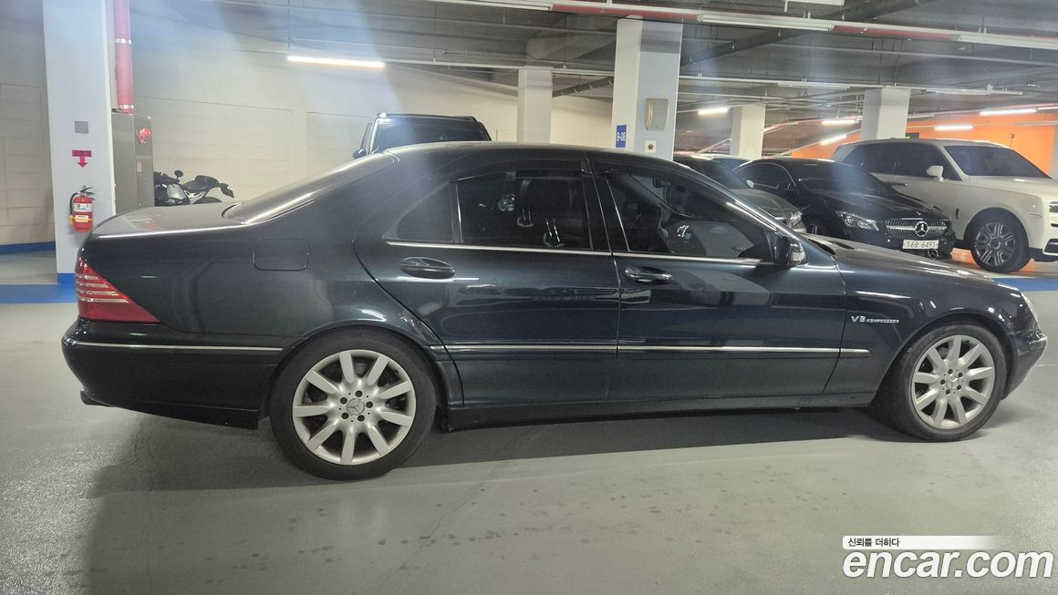 Mercedes-Benz S-Class 1999