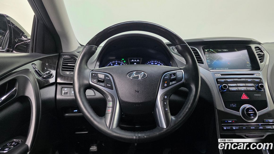 Hyundai Grandeur 2016