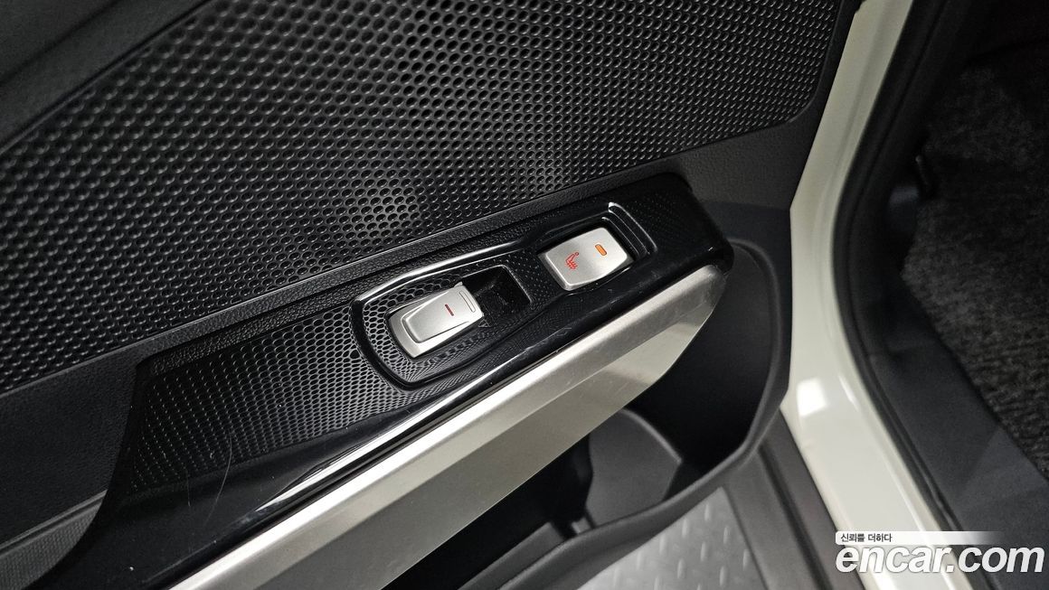 KG_Mobility_Ssangyong TIBOLI 2015